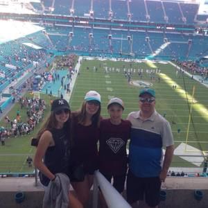 Meet your Posher, Caroline